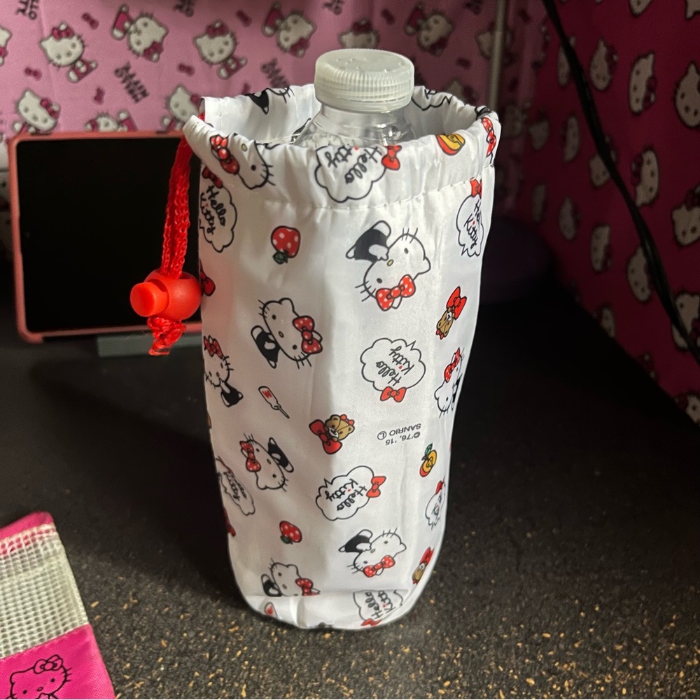 Hello Kitty Bags Bundle - Picture 4 of 10